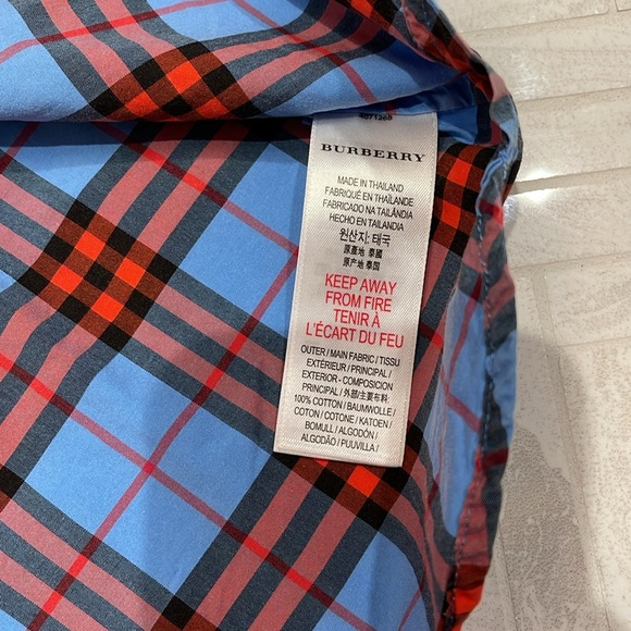Burberry classic check plaid short sleeve polo shirt, size 3 - Picture 5 of 6